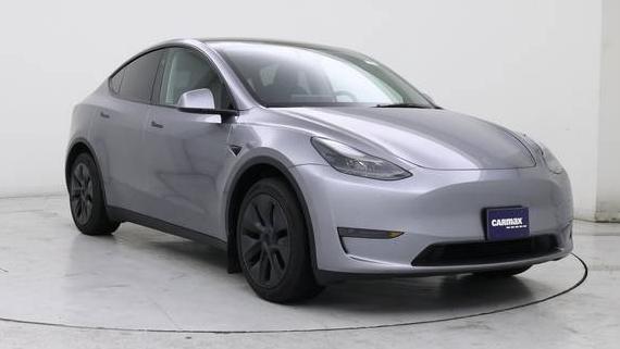 TESLA MODEL Y 2025 7SAYGDED2SA362160 image